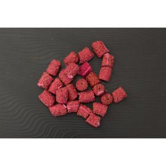 Pelety vázané plovoucí jahoda