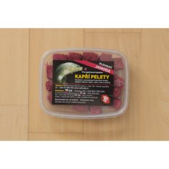 Pelety vázané plovoucí jahoda